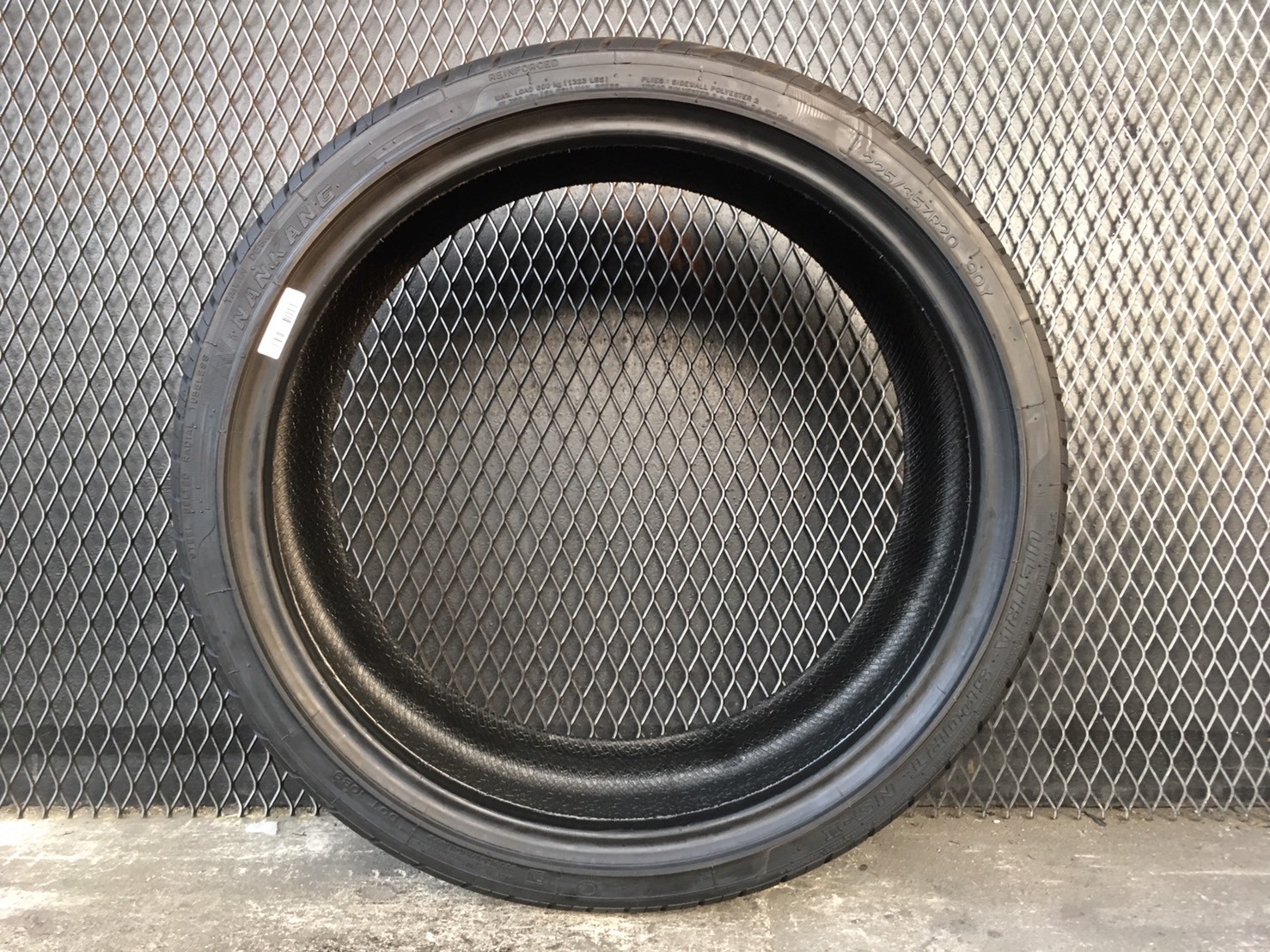 NANKANG NS2 225/35-20 ปี19 ราคาพิเศษ
