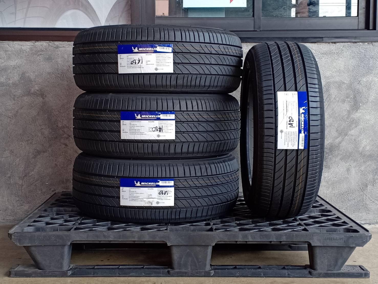 MICHELIN 215/55R17 PRIMACY 3ST 94V MADE IN THAILAND