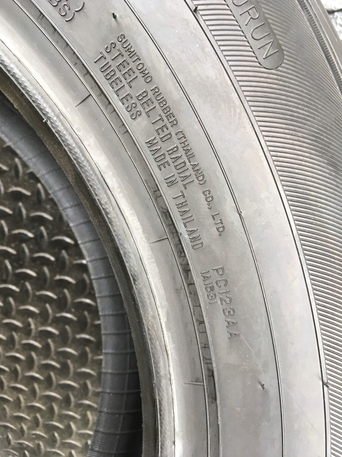 FALKEN ZE914 225-65-17 ปี 18 ซื้อ2แถม2 ราคาถูก