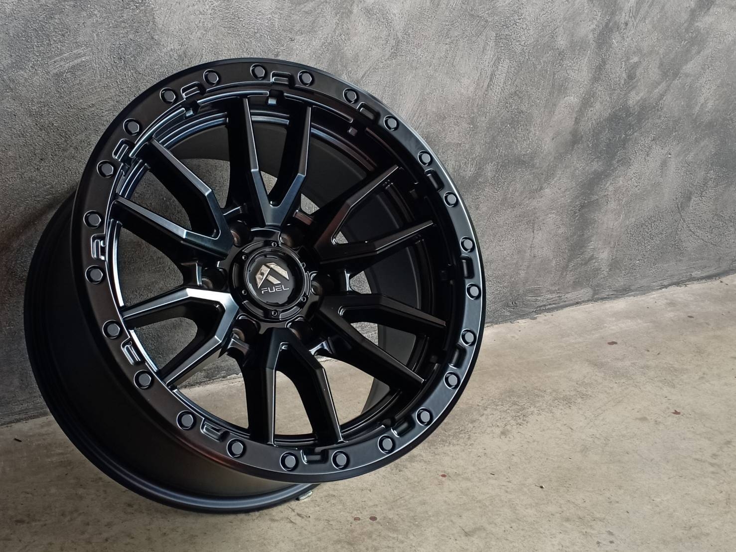 FUEL-REBEL 18X9 6X139.7 +1 106.1 MATTE BLACK