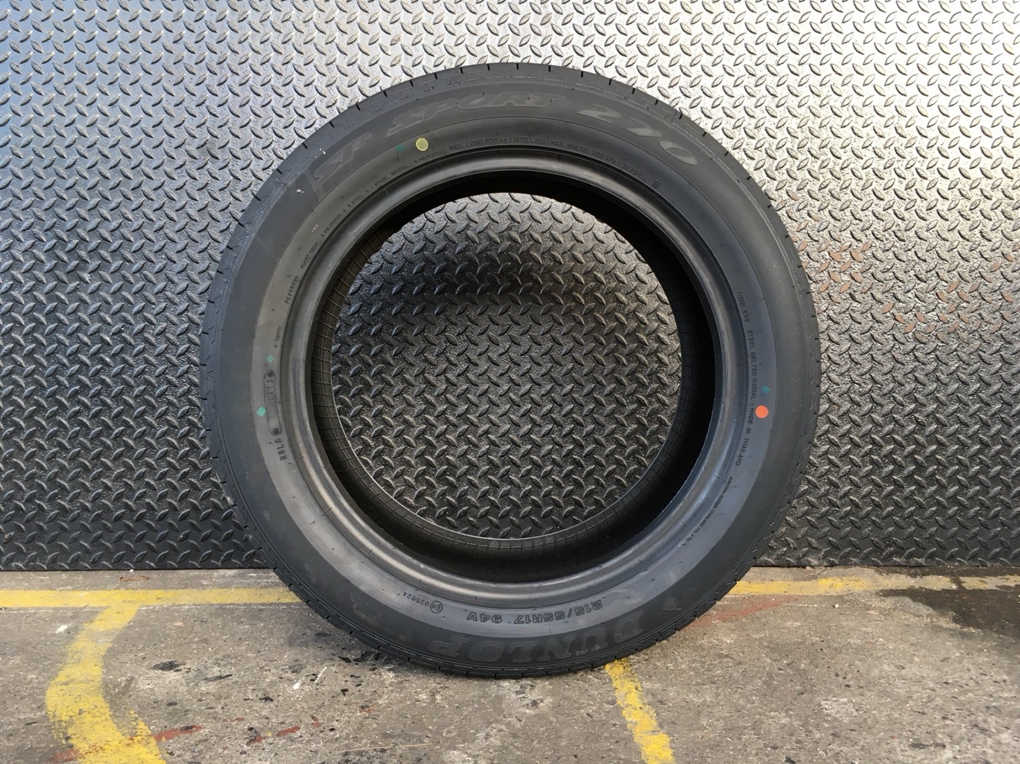DUNLOP SP270 215-55-17 ปี18