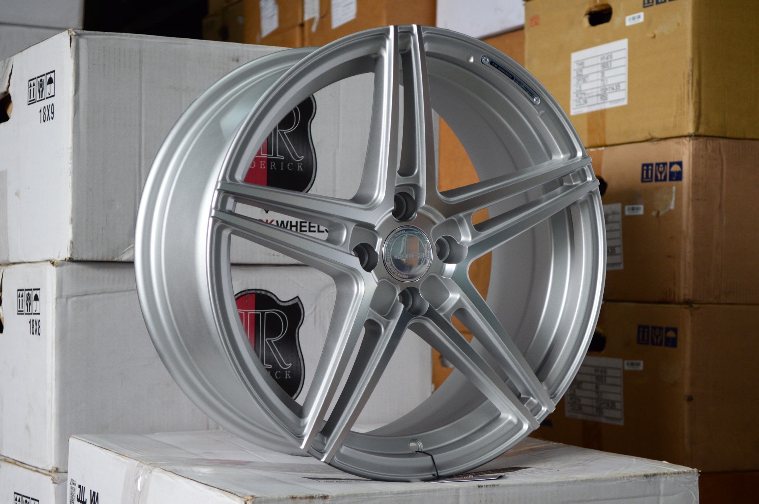 GENESIS GS802 ขอบ17นิ้ว วงละ4,000.-