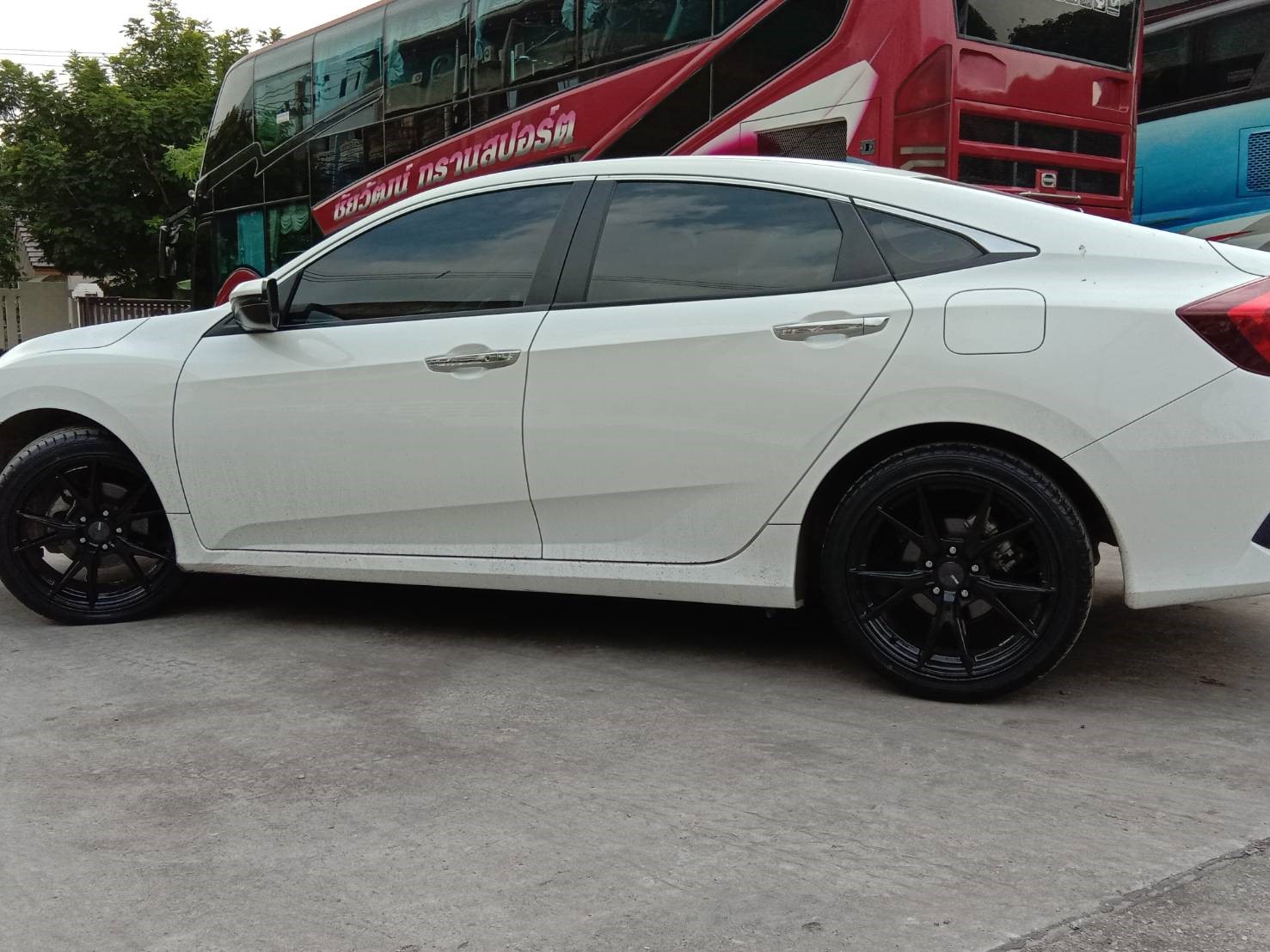 ล้อแท้ ENKEI PHOENIX ขอบ18 พร้อมยาง ชุด 29000 ปกติ 39000