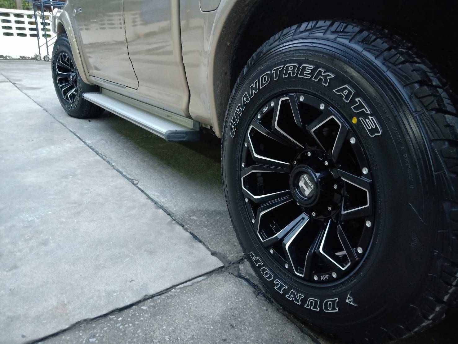 ลายใหม่ HAMER HM6 ราคาพิเศษ