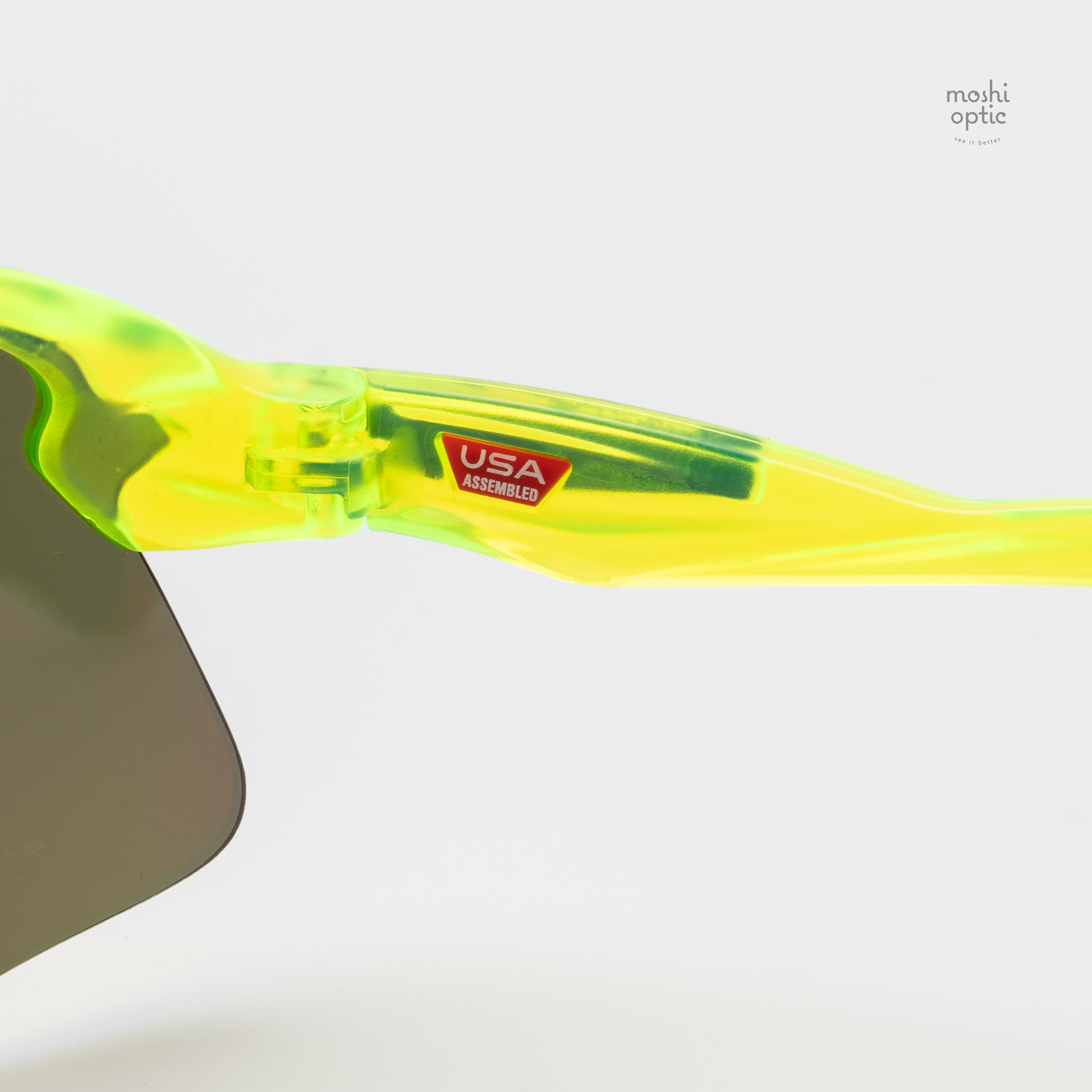 OAKLEY STUNT DEVIL OO9517-03 Matte Uranium Prizm Ruby