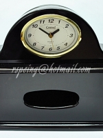 กล่องใส่ทิชชูพร้อมนาฬิกา Central