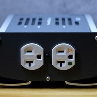 Clef PowerBRIDGE-2c 20A เต้ารับขาแบน