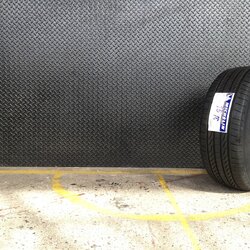 MICHELIN PRIMACY LC 215-55-17 เส้น 3900 ปี 17 ปกติ6000