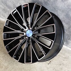MAJETSTY JAGER-ENIGMA 18X8.5 6H130 ต้องการส่วนลดราคาพิเศษ กรุณาสอบถาม