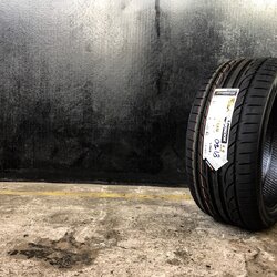 HANKOOK V12 EVO-2 235-40-18 ยางปี18 ราคาลดพิเศษ