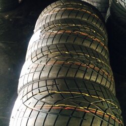 TOYO R1R 225/40-18 เส้น 5500 ปกติ 8500