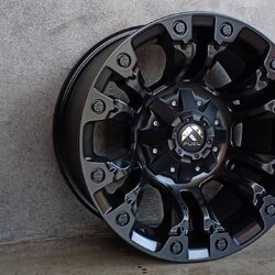FUEL-VAPOR 18X9 6X135/6X139.7 -12 106.10 MATTE BLACK