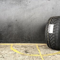 TE37ก้านตรงขอบ18 จับคู่ยาง NITTO NT420S 255/55-18 ชุดละ 31500 บาท ปกติ 48000