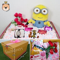 เซ็ตเซอร์ไพรส์ เม็ดโฟม {ของขวัญวาเลนไทน์,ของขวัญให้แฟน } ตุ๊กตา มินเนี่ยน 2ตา Size 10 นิ้ว +นาฬิกา+ช็อกโกแลต+ตกแต่ง+โฟม+ดอกไม้+กล่องของขวัญเปิดฝา