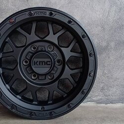 KM535 16X8 6X139.7 -6 106.25 M-BLKต้องการส่วนลดราคาพิเศษ กรุณาสอบถาม