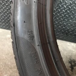 PIRELLI P-ZERO N1 295/35-21 เส้น 9900 ปกติ 18000