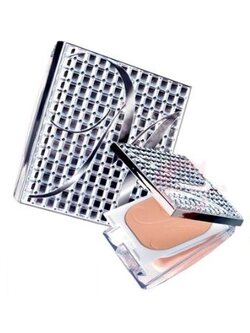 Mistine Lady M V-Shape SPF 25 PA++ / แป้งผสมรองพื้น มิสทีน เลดี้ เอ็ม V-เชพ เอสพีเอฟ 25 พีเอ++