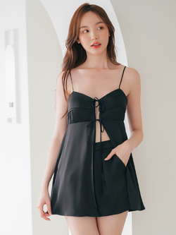 Lism S-039 Satin Breeze Top เสื้อสายเดี่ยวซาติน (เฉพาะเสื้อ)