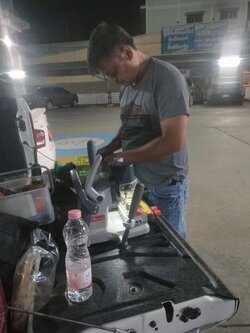 ช่างทำกุญแจรถยนต์