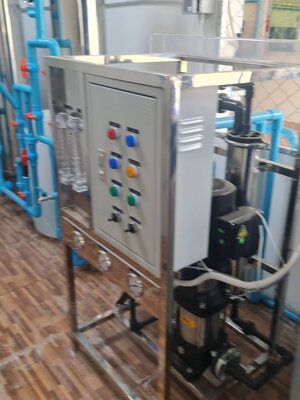 เครื่องกรองน้ำระบบ Reverse Osmosis (RO) ขนาดอุตสาหกรรม กำลังการผลิต 3,000 ลิตรต่อวัน (รุ่น 3Q2)