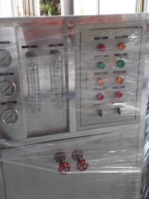 เครื่องกรองน้ำROอุตสาหกรรมกำลังการผลิต 24000ลิตร(1,000 ลิตรต่อชั่วโมง)