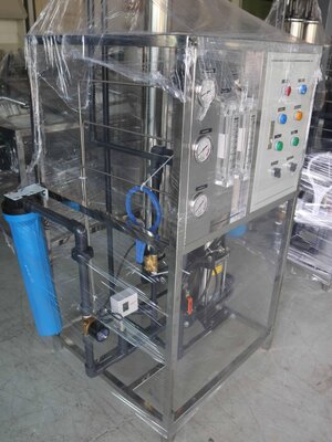 เครื่องกรองน้ำระบบรีเวอร์ส ออสโมซิส (RO) ขนาดกำลังการผลิต 6,000 ลิตร/วัน