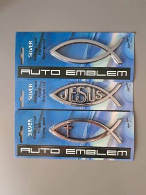 ปลาติดรถ