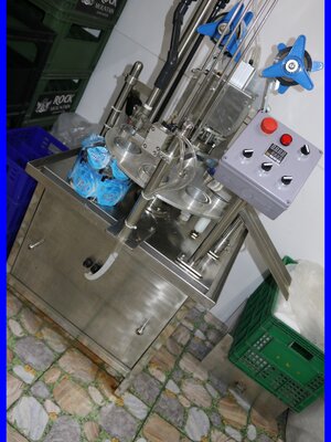 เครื่องบรรจุน้ำแก้วอัตโนมัติ