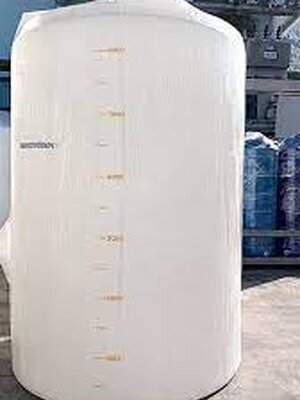 ถังเก็บน้ำยาเคมี PE ขนาด 1,500 ลิตร แบบทรงวางมอเตอร์