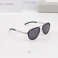 แว่นกันแดด MYKITA RIMOWA SUN MR006 AL1 WHITE SILVER BLACK COOLGREY SOLID แว่นกันแดด MYKITA RIMOWA SUN MR006 AL1 WHITE SILVER BLACK COOLGREY SOLID