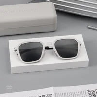 แว่นกันแดด MYKITA RIMOWA SUN MR002 AL2 WHITE SILVER SILVER DARKGREY SOLID แว่นกันแดด MYKITA RIMOWA SUN MR002 AL2 WHITE SILVER SILVER DARKGREY SOLID
