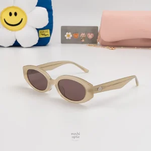 แว่นกันแดด Jill Stuart