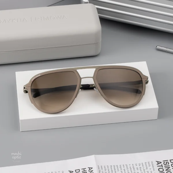 แว่นกันแดด MYKITA RIMOWA SUN MR006 AL5 CLAY GREEN CLAY GREEN RAWBROWN GRADIENT image 2 แว่นกันแดด MYKITA RIMOWA SUN MR006 AL5 CLAY GREEN CLAY GREEN RAWBROWN GRADIENT image 2