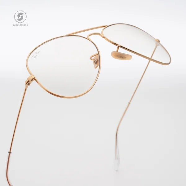 แว่นกันแดด Ray-Ban Aviator large metal RB3025 001/5F Shiny Gold / Photochromic Grey image 10 แว่นกันแดด Ray-Ban Aviator large metal RB3025 001/5F Shiny Gold / Photochromic Grey image 10