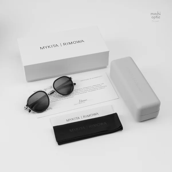 แว่นกันแดด MYKITA RIMOWA SUN MR001 AL1 WHITE SILVER BLACK COOLGREY SOLID image 10 แว่นกันแดด MYKITA RIMOWA SUN MR001 AL1 WHITE SILVER BLACK COOLGREY SOLID image 10