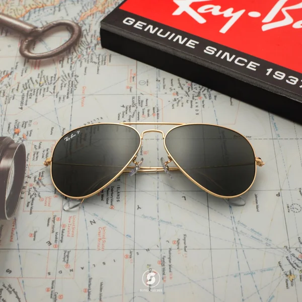 แว่นกันแดด Ray-Ban Aviator large metal RB3025 001/58 Gold / Black/Green Polarized แว่นกันแดด Ray-Ban Aviator large metal RB3025 001/58 Gold / Black/Green Polarized