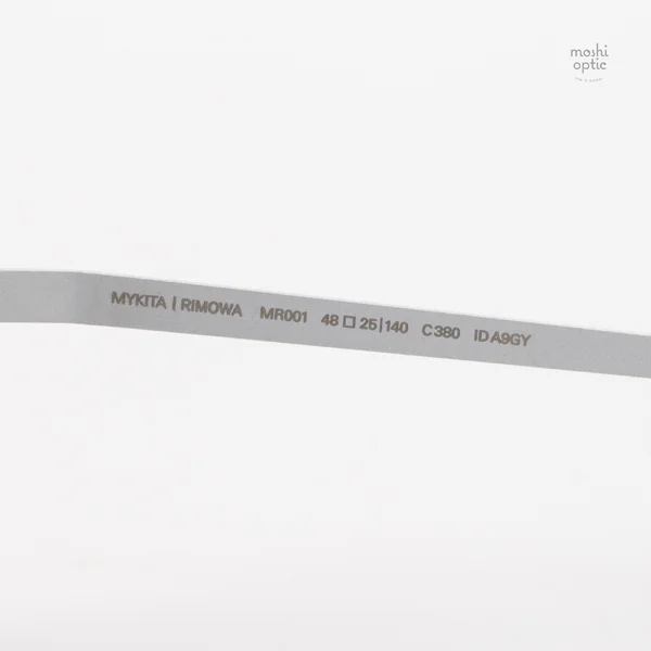 แว่นกันแดด MYKITA RIMOWA SUN MR001 AL2 WHITE SILVER SILVER DARKGREY SOLID image 8 แว่นกันแดด MYKITA RIMOWA SUN MR001 AL2 WHITE SILVER SILVER DARKGREY SOLID image 8