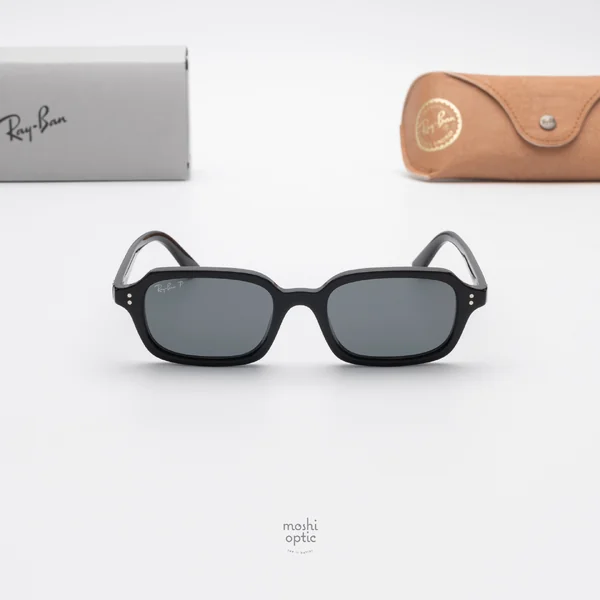 แว่นกันแดด Ray-Ban Zaya RB4455F 667781 Black / Dark Grey Polarized image 3 แว่นกันแดด Ray-Ban Zaya RB4455F 667781 Black / Dark Grey Polarized image 3