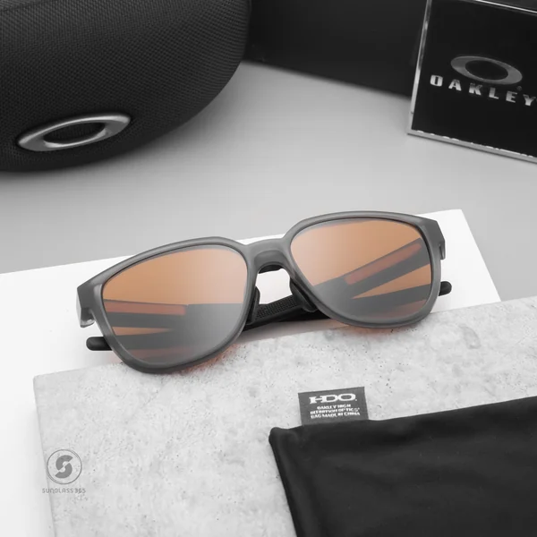 Oakley Actuator(A) OO9250A-03 Matte Grey Smoke