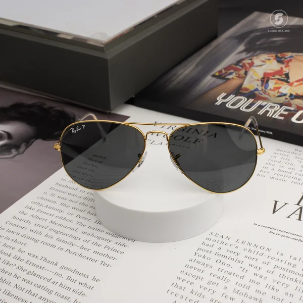 แว่นกันแดด Ray-Ban Aviator large metal RB3025 919648 Legend Gold / Black Polarized image 2 แว่นกันแดด Ray-Ban Aviator large metal RB3025 919648 Legend Gold / Black Polarized image 2