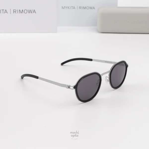 แว่นกันแดด MYKITA RIMOWA SUN MR001 AL1 WHITE SILVER BLACK COOLGREY SOLID image 4 แว่นกันแดด MYKITA RIMOWA SUN MR001 AL1 WHITE SILVER BLACK COOLGREY SOLID image 4