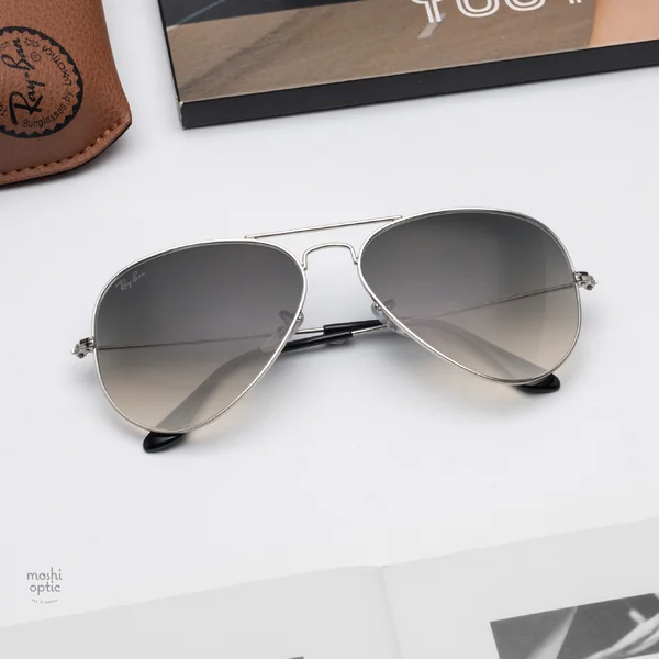 แว่นกันแดด Ray-Ban Aviator large metal RB3025 003/32 Silver / Grey Gradient