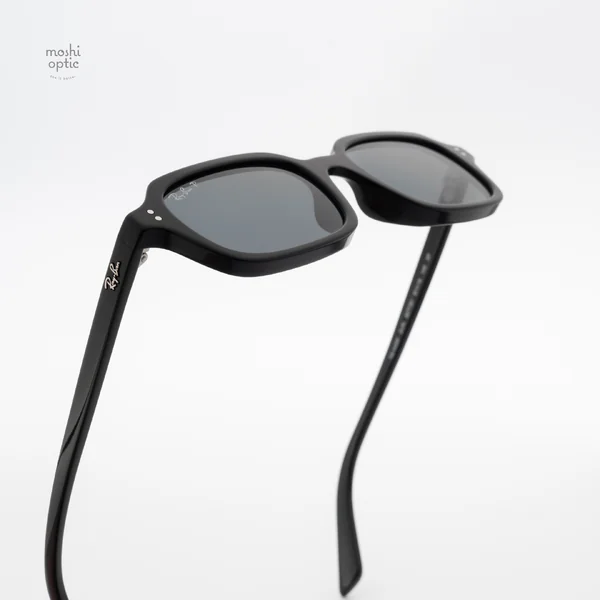 แว่นกันแดด Ray-Ban Zaya RB4455F 667781 Black / Dark Grey Polarized image 6 แว่นกันแดด Ray-Ban Zaya RB4455F 667781 Black / Dark Grey Polarized image 6