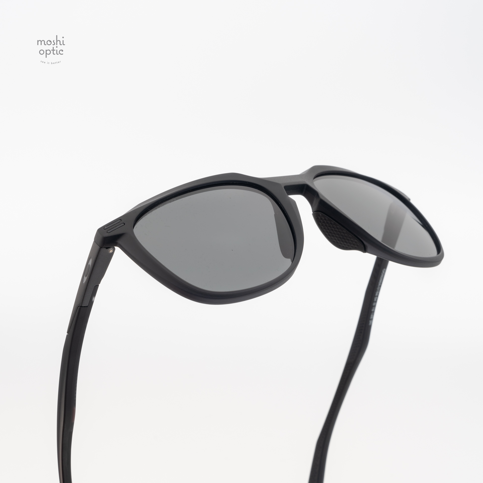 แว่นกันแดด OAKLEY Thurso (a) OO9286A-01 Matte black ink Priz